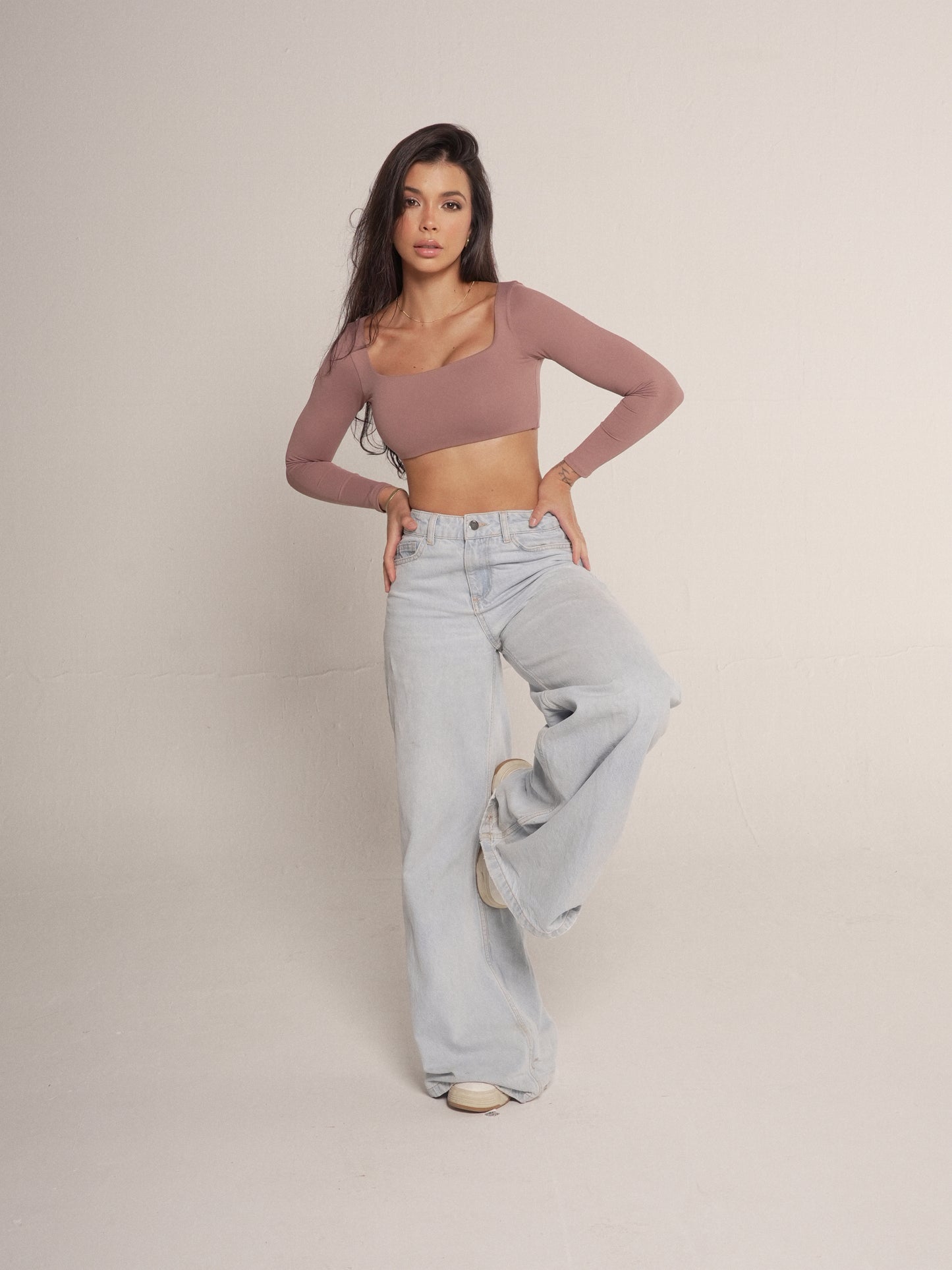 Long Sleeve Crop Chocolate