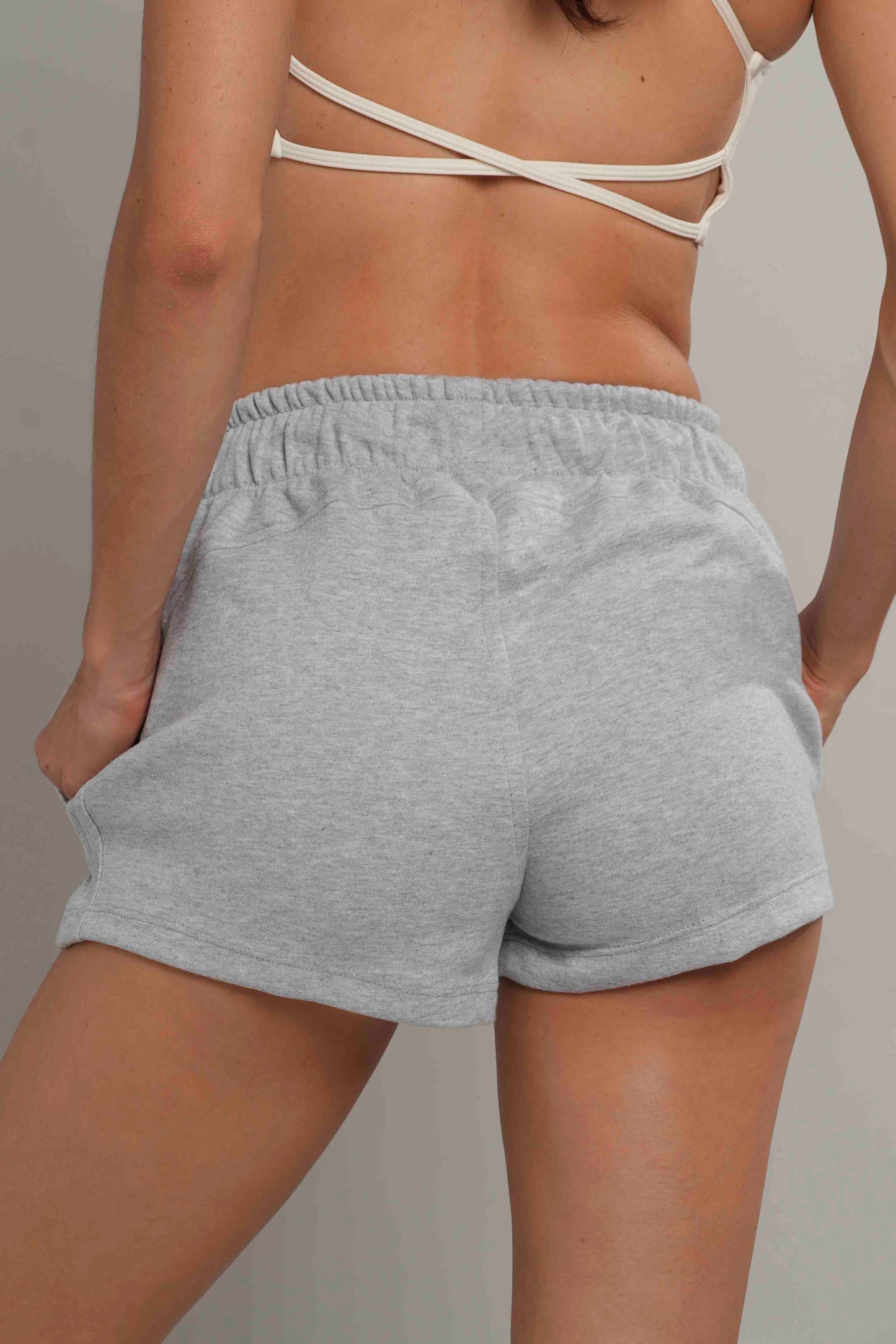 Basic short Women Gris