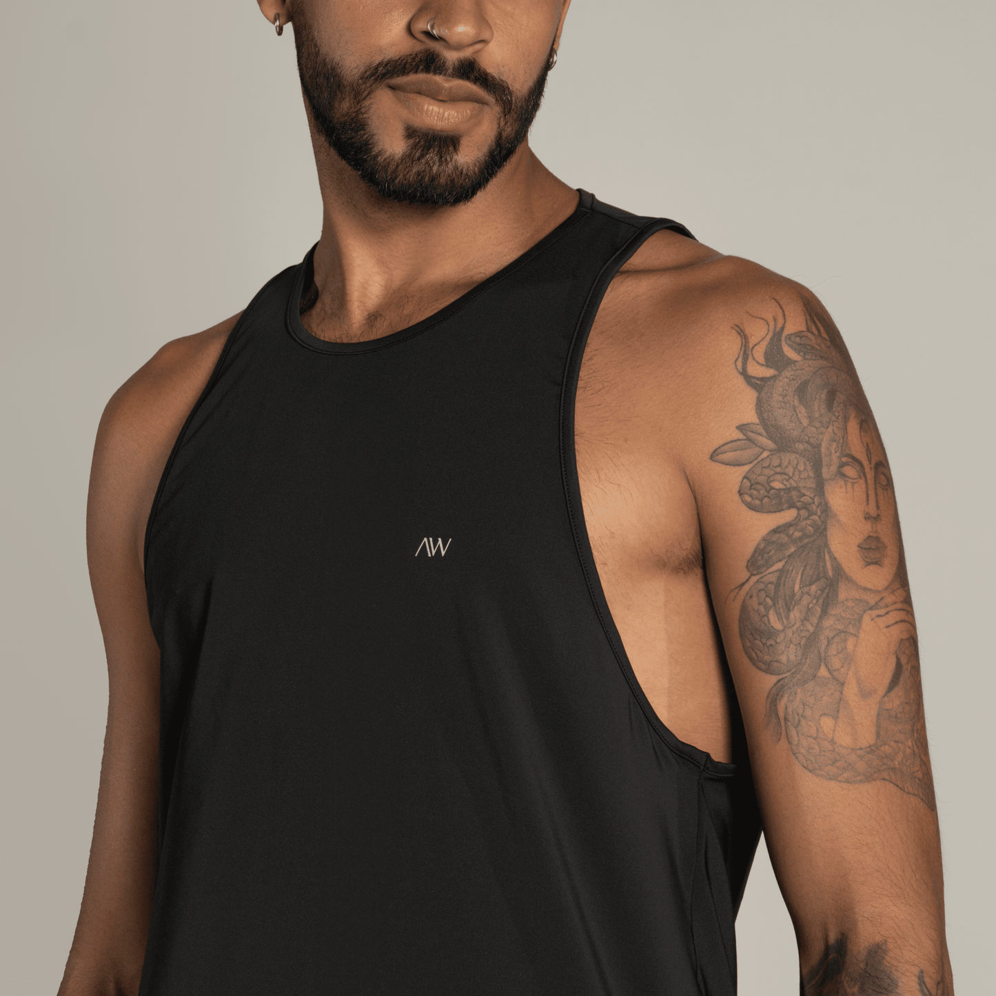High Neck Tank Negra
