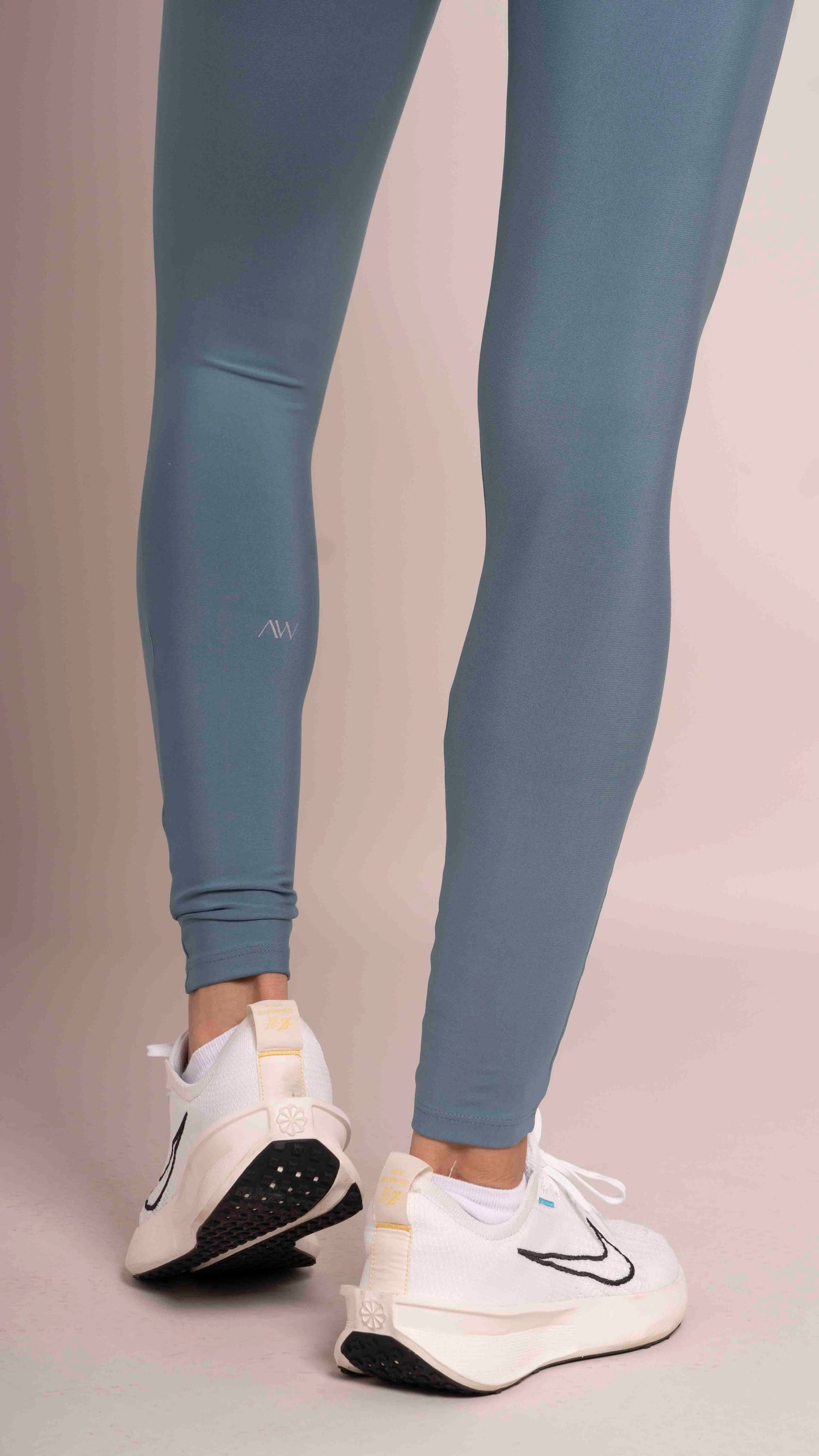 Essence Leggings Azul Astoria