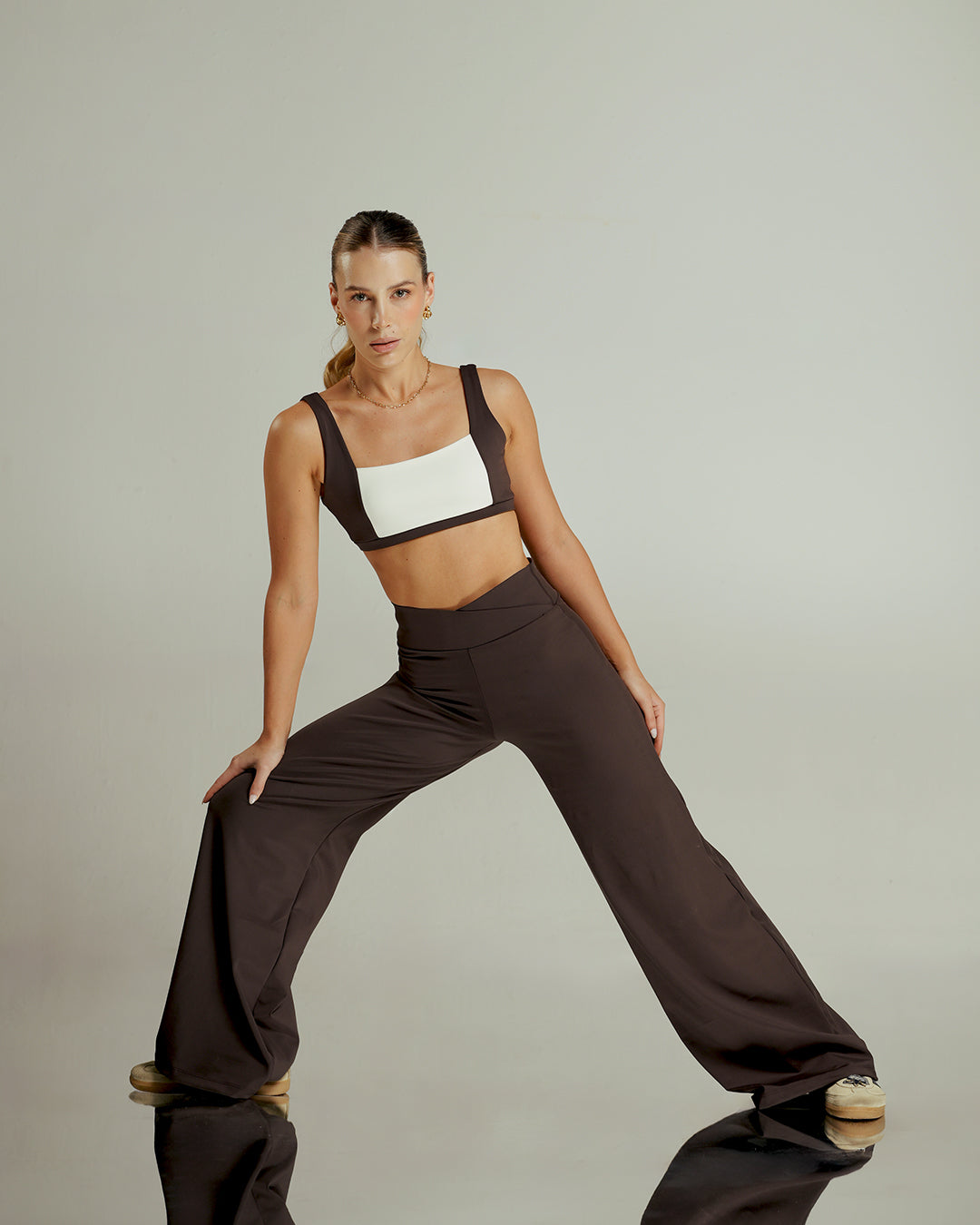 CurveUp Crossover Leggings Expresso