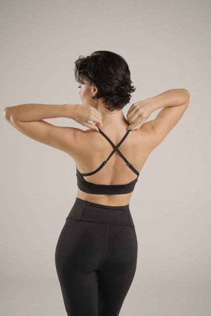 Twist halter sport bra Negro