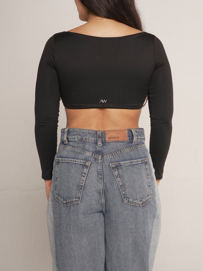 Long Sleeve Crop Negro