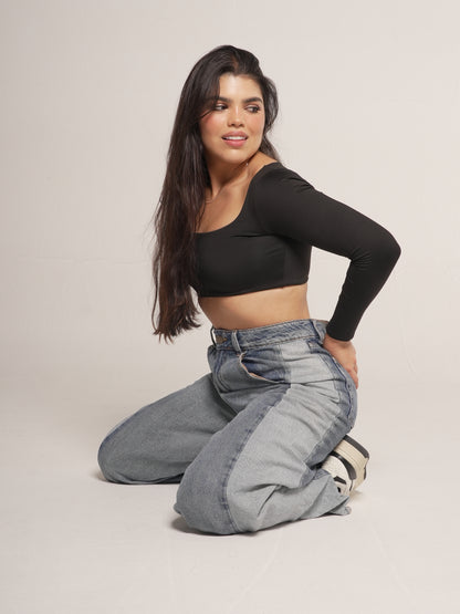 Long Sleeve Crop Negro