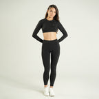 Long Sleeve Crop Negro