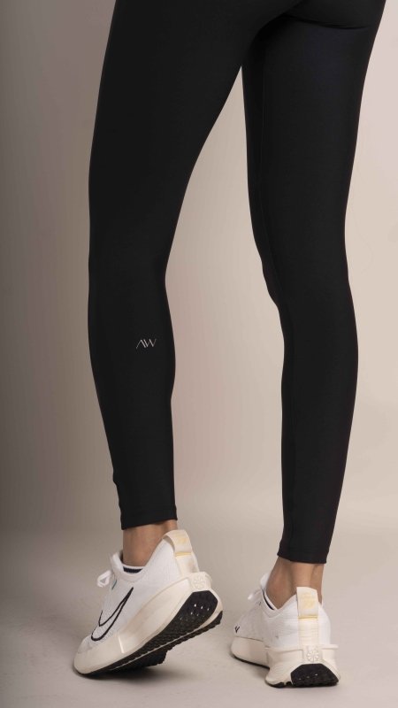 Essence Leggings Negro Smoke - AW
