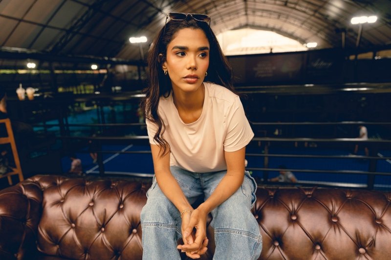 Performance Tee Macadamia - AW