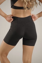 Twist High waist Biker Negro - AW